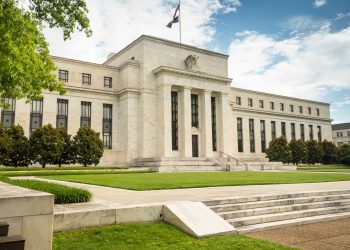 VIDEO: Is the Federal Reserve to blame? Inflation, banking crises and interest rates
