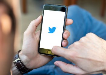 Linda Yaccarino resigns from NBCUniversal: is she the new Twitter CEO?