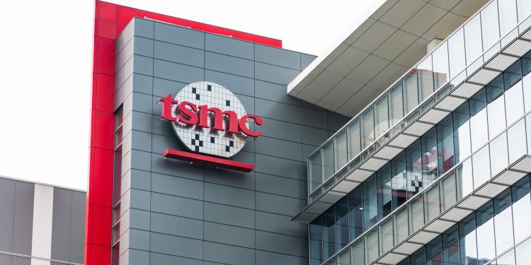 Samsung vs TSMC stock: Susquehanna analyst picks a side