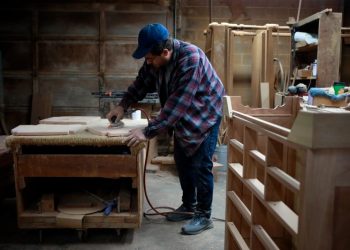 Job growth totals 253,000 in April, beating expectations even as the U.S. economy slows