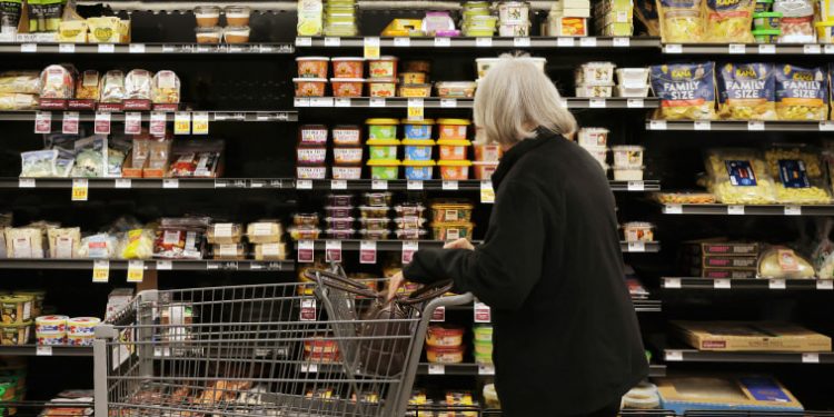 Social Security advocates brace for U.S. debt default: Seniors should ‘be prepared’