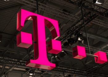 DAX index analysis after mixed Bayer, Deutsche Telekom earnings