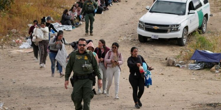 Border Patrol highlights more than 4,000 ‘gotaways’ following end of Title 42