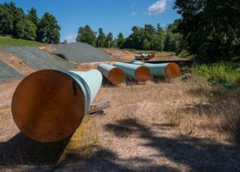 Biden admin clears major West Virginia gas pipeline after weeks of criticism from Joe Manchin