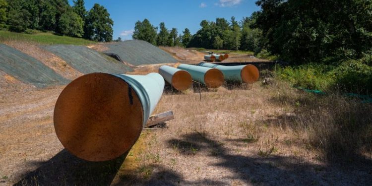 Biden admin clears major West Virginia gas pipeline after weeks of criticism from Joe Manchin