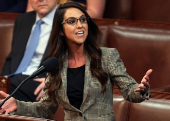 Democrats target vulnerable GOP lawmakers for supporting McCarthy’s debt ceiling bill