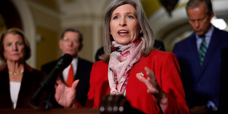 DeSantis to join 2024 Republican competitors at Sen. Ernst’s Roast & Ride fundraiser in Des Moines