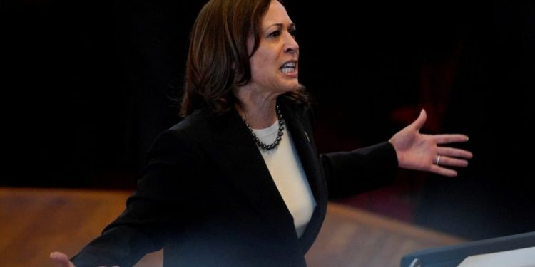 Texas sends migrants to Naval Observatory near VP Harris’ home, once again