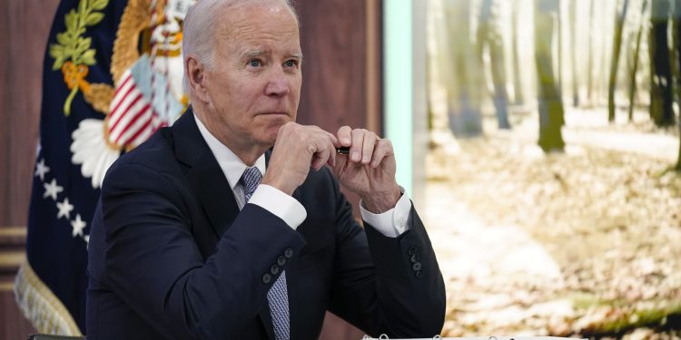 Biden won’t move on debt ceiling terms even as he seeks to restart talks