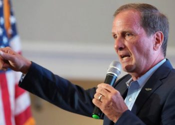 Utah Rep Chris Stewart to resign from House, shrinking GOP majority