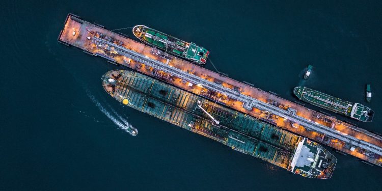 ZIM Integrated swings into a loss as demand eases: stock retreats