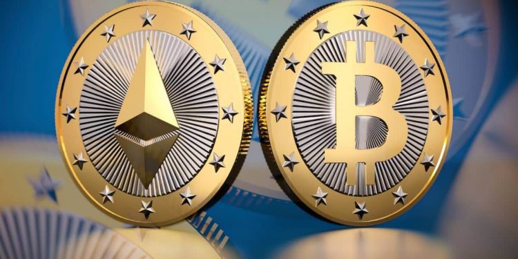 Bitcoin and Ethereum: Bitcoin falls below $26,000