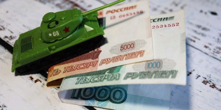 Russian Economy struggles for Growth Amidst New G7 Sanctions