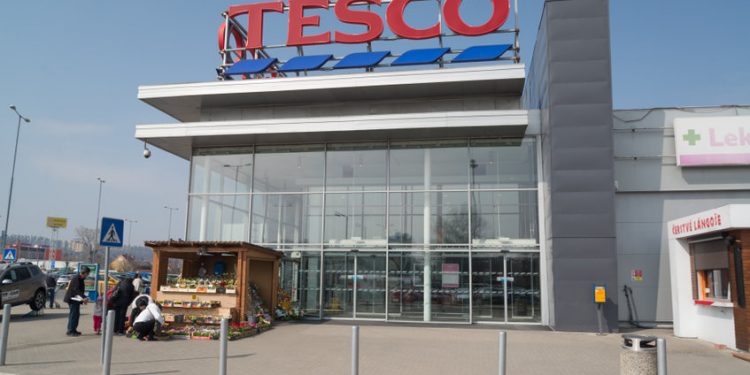 As the Tesco share price loses steam, is it a good retail stock?