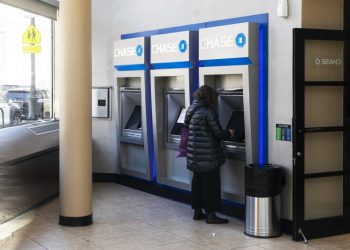 Chase online banking issue causes double transactions and fees