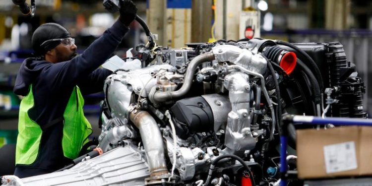 GM to invest $632 million to produce next-generation pickups in Indiana