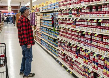 Inflation cooled to 4% in May — the lowest reading in two years