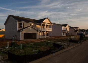 Mortgage demand surges as interest rates ease off recent highs