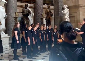 Capitol Police stop youth choir during national anthem performance, sparking outrage: ‘I was shocked’