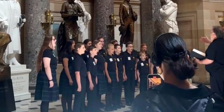 Capitol Police stop youth choir during national anthem performance, sparking outrage: ‘I was shocked’