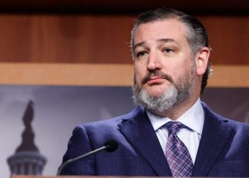 Cruz defends comments about Obama, Iran and nuclear weapons, scolds ‘ridiculous’ fact-checker