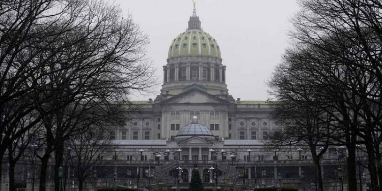 Pennsylvania Senate approves legislation aimed at reducing the number of people on probation, in jail