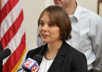 Maine secretary of state accuses No Labels party of tricking voters as centrist group worries Dems