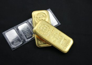 Gold/Silver Ratio: Prices Rise On Halted Rate Hikes
