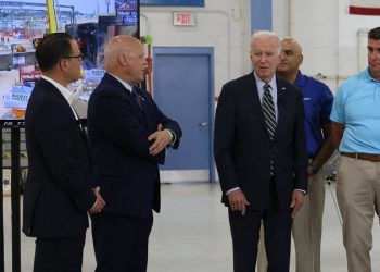 Biden says I-95 repair is top priority for government; Dem governor says it can be done within two weeks