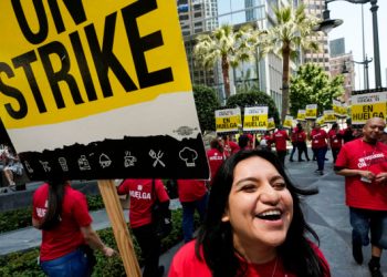 Thousands of Southern California hotel workers begin strike