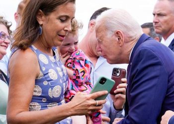 Biden’s nibbles on young girl just his latest weird interaction with other people’s kids