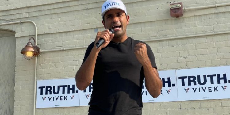 Ramaswamy calls for military at US borders to tackle migrant crisis, says building wall is not ‘enough’