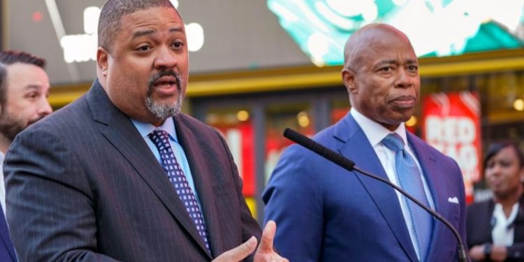 NYC charges 6 in straw donor scheme to help elect Adams as mayor