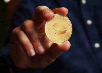 Solana and Cardano: Solana has stabilized above 23.00