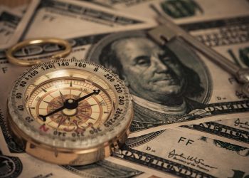 The dollar index could soon test the 102.00 support level