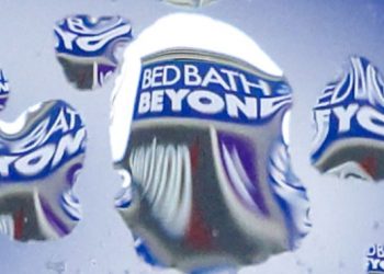 Former Bed Bath & Beyond investor Ryan Cohen must face emoji-inspired shareholder suit