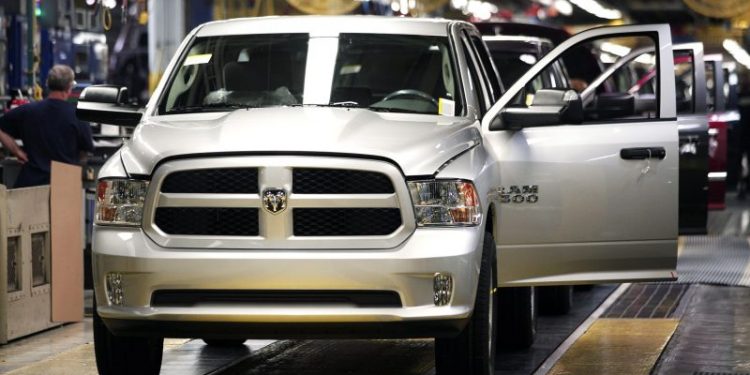U.S. investigating power-assisted steering failure complaints in older Ram pickup trucks