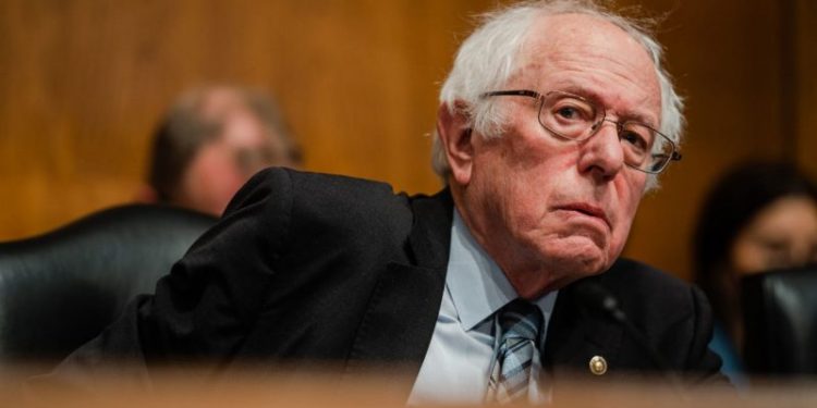 Bernie Sanders leads lawmakers demanding DOJ prosecute fossil fuel companies for climate change