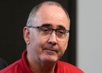 UAW strike would show Biden, other leaders it’s time to ‘pick a side,’ union boss says