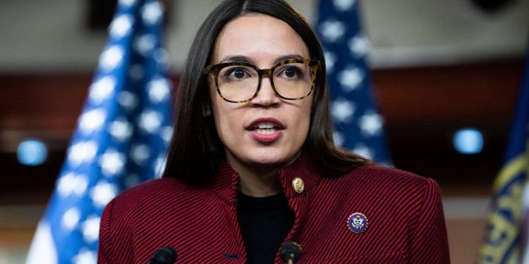 AOC dodges question on lack of border visits under Biden, touts tours of ‘New York-area facilities’