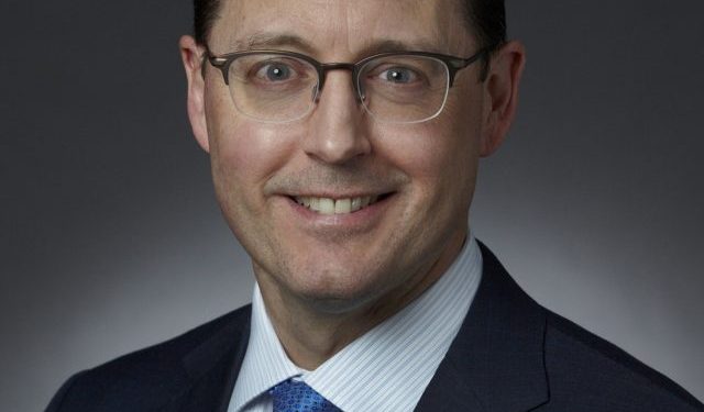 Walgreens names veteran health care executive Tim Wentworth as next CEO