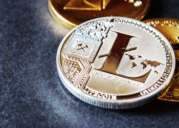 SafeMoon and Litecoin: Litecoin is under pressure at 62.00