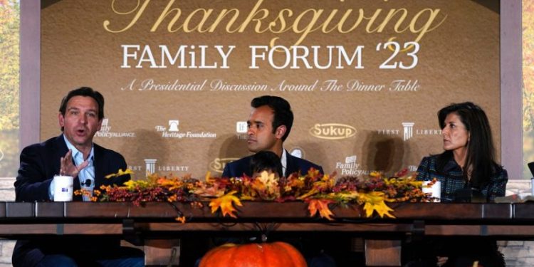 Desantis, Haley, Ramaswamy, sitting side-by-side, get personal during ‘family discussion’ in Iowa