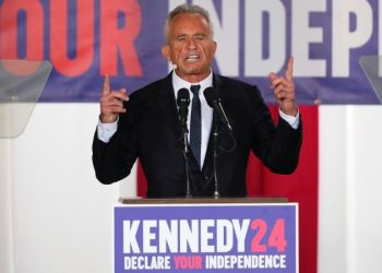 New poll shows RFK Jr. beating Trump and Biden among young Americans in swing states
