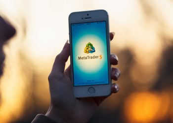 MetaTrader 5 Scams: Dodging Trading Pitfalls