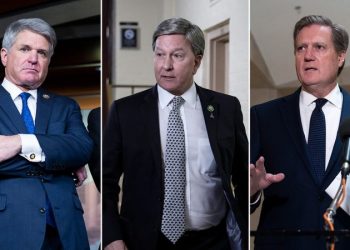 Internal memo shows pro-Ukraine Republicans making case for aid to increasingly skeptical GOP