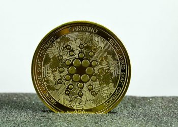 Solana and Cardano: Solana falls below the 100.00 level