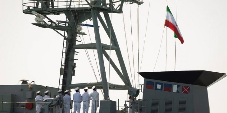 Iranian warship enters Red Sea amid Houthis’ ongoing attacks on commercial vessels