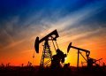 Oil and natural gas: Oil under pressure below $72.50