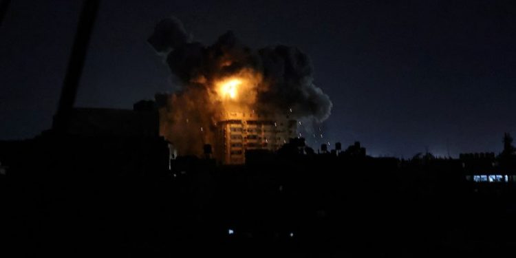 Israel to continue full-scale operations in Gaza for at least a month before scaling back war